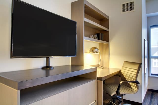 芝加哥埃文斯頓凱悅嘉寓酒店-標準客房, 1 張特大雙人床-4