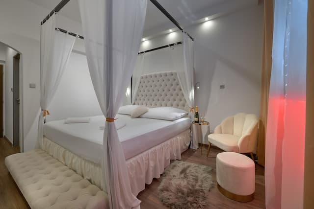 호텔 아우라 디자인 & 가든 풀-Glamour double with free pool access-1