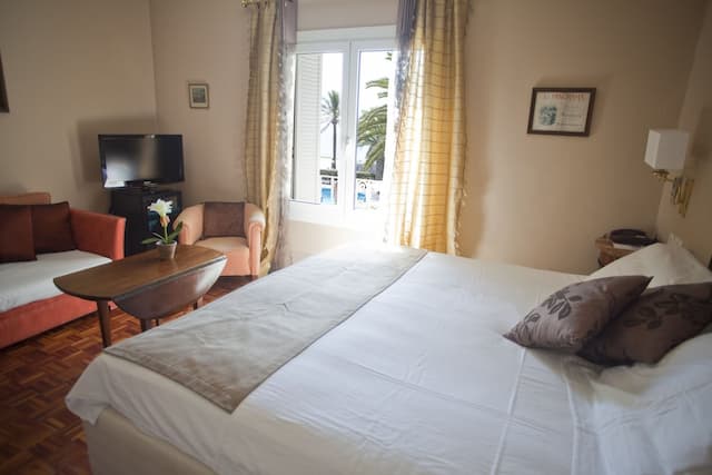 蘇布爾馬爾蒂姆酒店-普通套房, 1 張特大雙人床-1