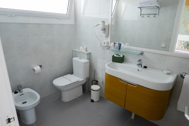 蘇布爾馬爾蒂姆酒店-標準雙人或雙床房, 露台-11