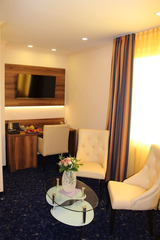 그랜드 호텔 엠파이어 프랑크푸르트-스탠다드 싱글룸-4