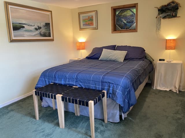 Cottage Lake Bed and Breakfast-套房, 1 间卧室, 热水浴缸, 湖景 (Lakeside Bedroom Suite)-2