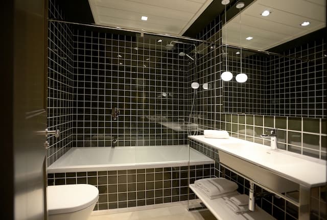 Midtown Apartments-Classic Apartment, 2 Bedrooms, 2 Bathrooms-10