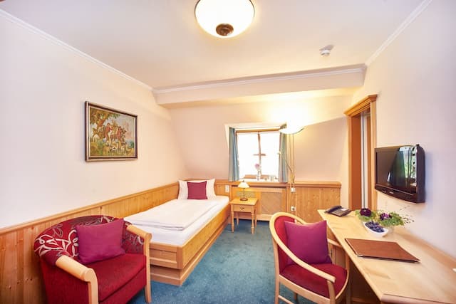 魯維格德巴耶可羅斯特酒店-標準單人房-1