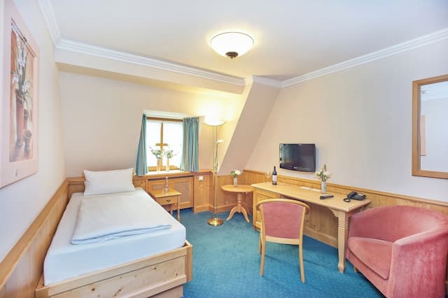 魯維格德巴耶可羅斯特酒店-標準單人房-2