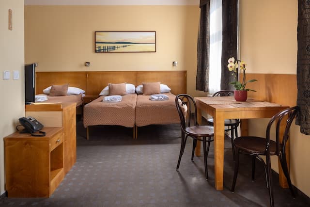 Anyday Apartments-Studio-5