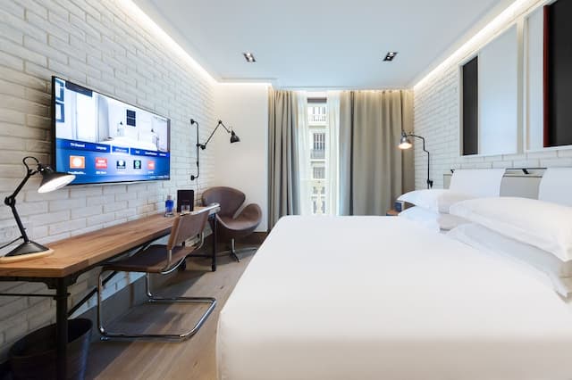 The Corner Hotel-高级房-1