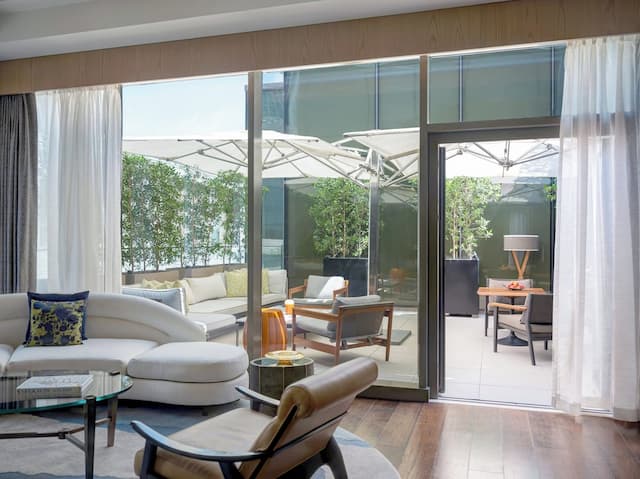 フォー シーズンズ ホテル ドバイ インターナショナル ファイナンシャル センター-スイート 1 ベッドルーム テラス-1