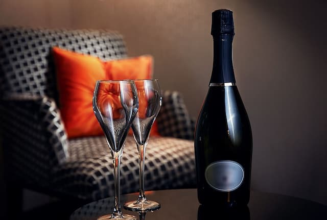 Cosmopolitan Hotel Prague-Executive Double or Twin Room-10