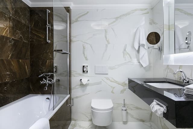 Cosmopolitan Hotel Prague-Deluxe Double or Twin Room-10