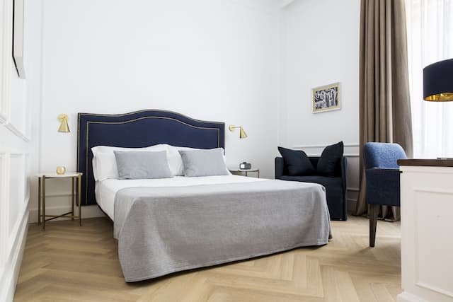 Hotel Midmost by Majestic Hotel Group-高级三人房-2