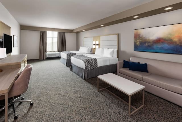 Wyndham Garden Katy Energy Corridor-Suite, Multiple Beds, Mobility Accessible, Non Smoking (Hearing, Bathtub W/Grab Bars)-3