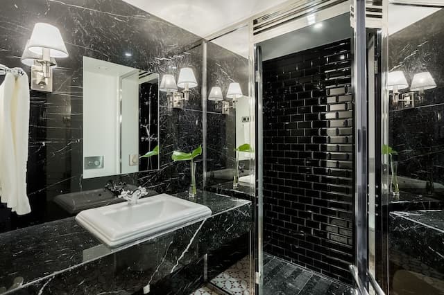 安娜室友飯店-豪華客房-6