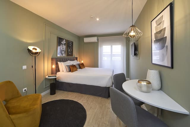 拉提納 L&H 公寓-豪華雙人房 (Exterior)-3