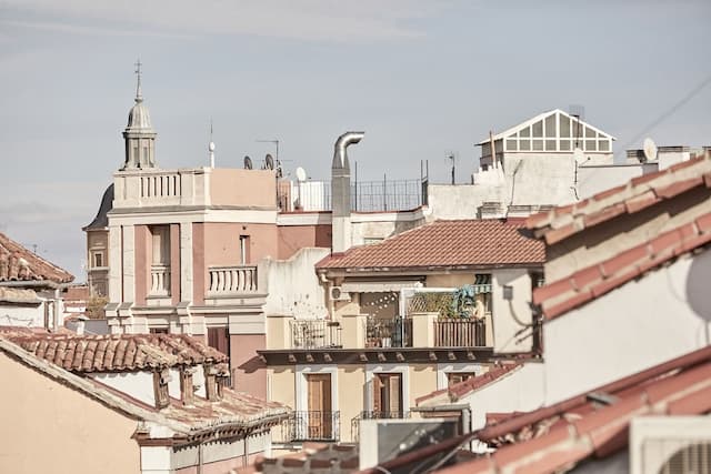 拉提納 L&H 公寓-豪華雙人房 (Exterior)-7