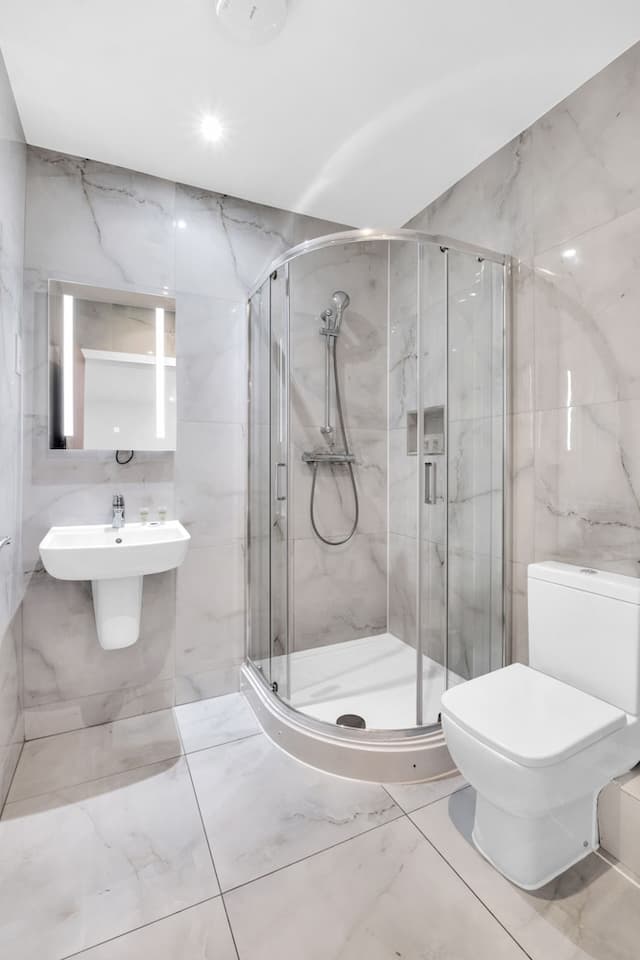 シグネチャー ホテル ロンドン-シングルルーム エンスイート (No Window)-3