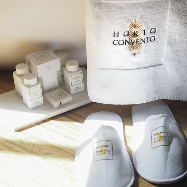 霍爾圖會議酒店-高級客房-5