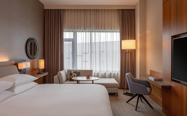 Hyatt Regency Lake Washington at Seattle’s Southport-客房, 1 张特大床-1