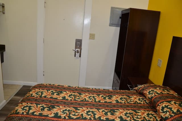 Hotel Sunrise-经济客房, 1 张双人床, 私人浴室-3