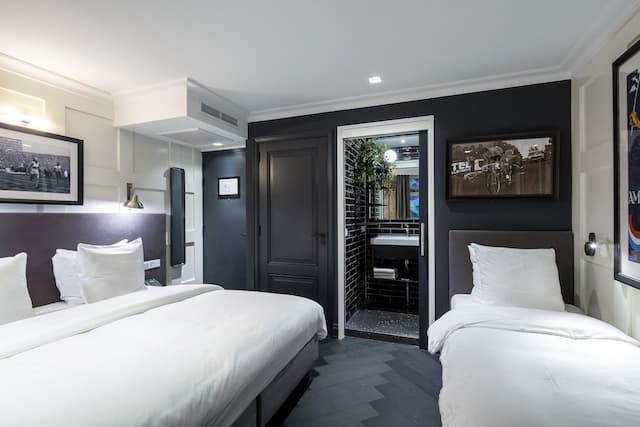 더 하이랜드 하우스-Deluxe Cellar Triple Room-1