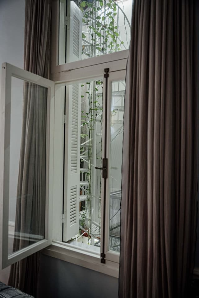 ザ ジラーズ アテネ ブティック ホテル-Petite Double Room (Interior Corridor)-2