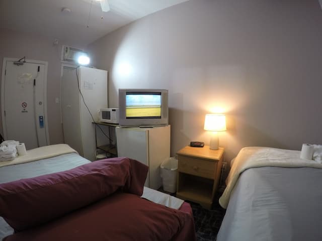 セント ローレンス レジデンス & スイーツ-スーペリア ルーム 共用バスルーム-1