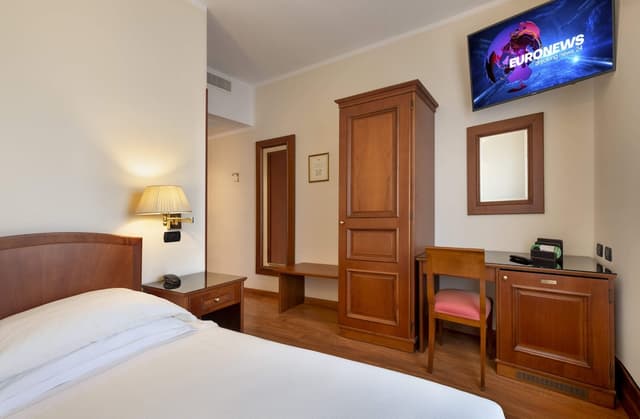 ランカスター ホテル-スタンダード シングルルーム-5