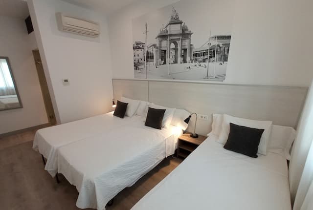 ホスタル サン ロレンソ-トリプルルーム-12