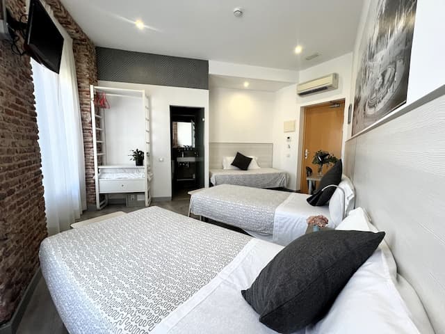 ホスタル サン ロレンソ-トリプルルーム-14