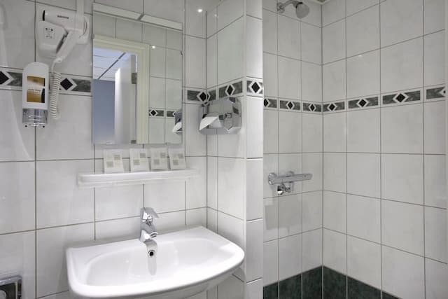 호텔 룩서-베이직룸, 더블침대 1개-4