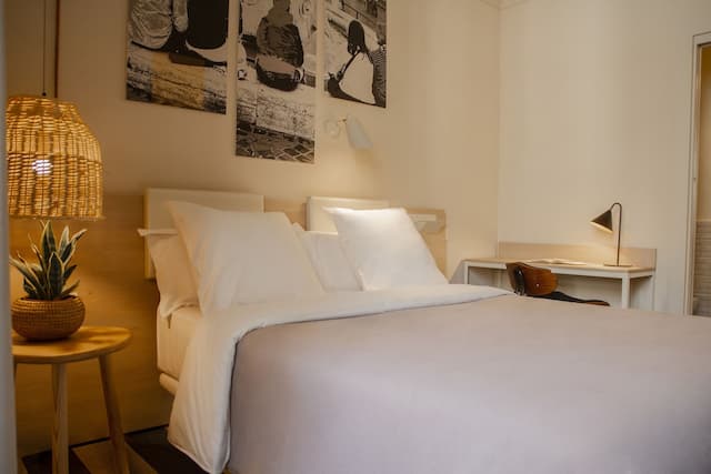 Room Select Via Veneto-Economy Room-1