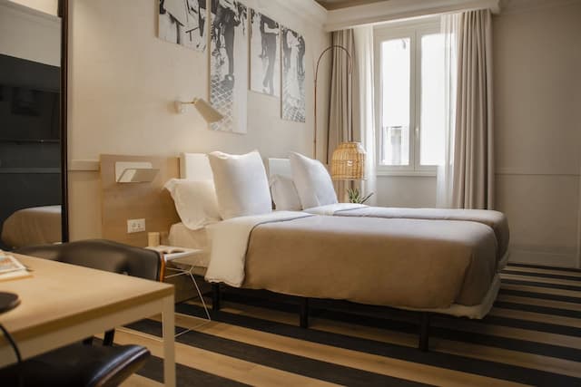 Room Select Via Veneto-Standard Double or Twin Room-3