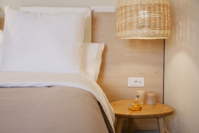 Room Select Via Veneto-Economy Room-3