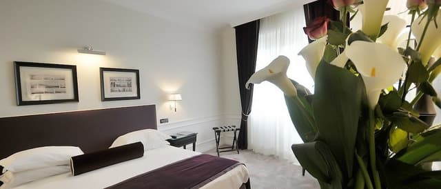 그랜드 호텔 오리엔테-더블룸-3