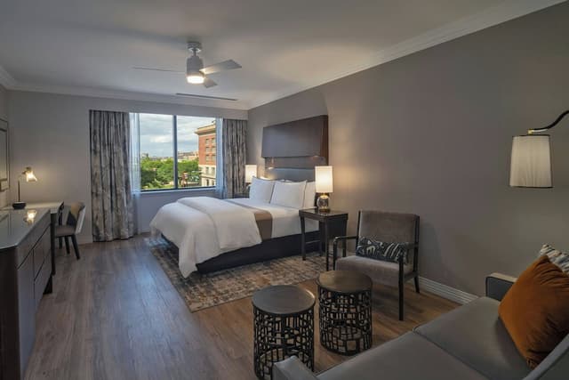 웨스틴 휴스턴 다운타운-프리미엄 스위트, 킹사이즈침대 1개 및 소파베드-7