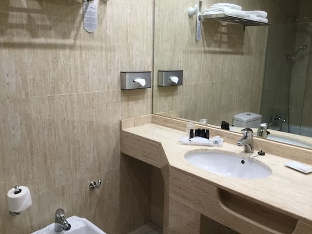 錫切斯桑威海灘高爾夫酒店-標準單人房, 部分海景-3