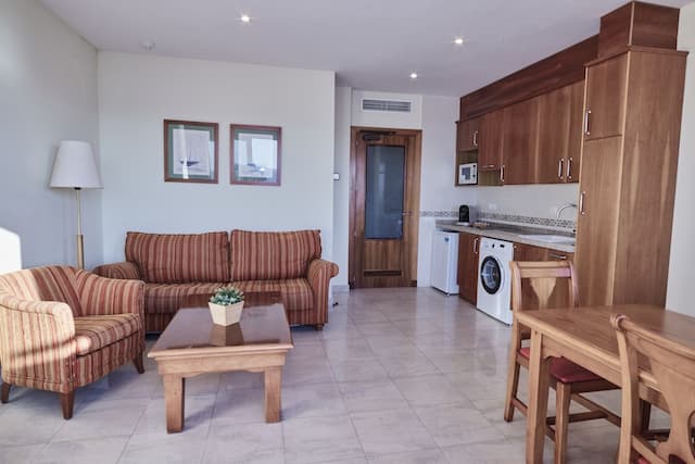 錫切斯桑威海灘高爾夫酒店-家庭公寓, 海景 (Superior)-3