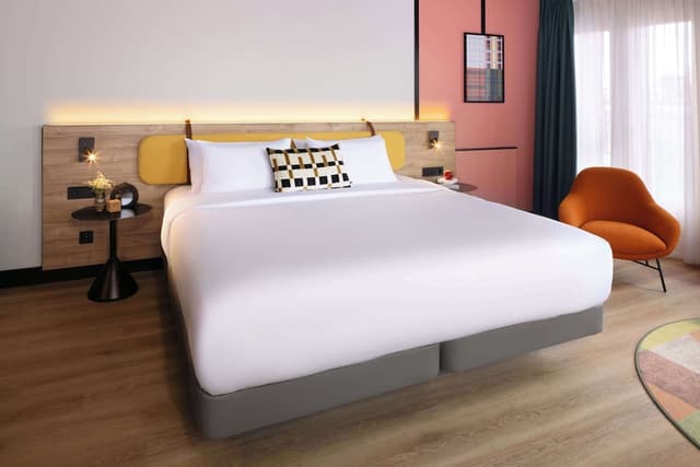 阿姆斯特丹 Avani 博物館區飯店 (前稱 NH 阿姆斯特丹博物館區)-豪華客房, 運河景 (Extra Bed 2 Adults + 1 Child)-3