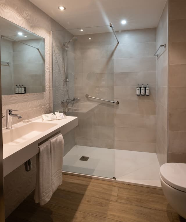 Catalonia Albeniz-Superior Double Room-4