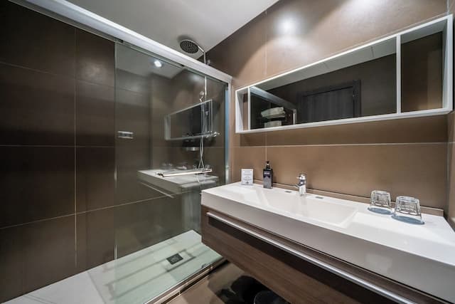 康斯坦茨酒店-家庭客房-5