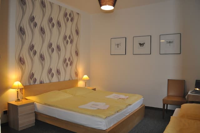 호텔 스보르노스트-트리플룸-2