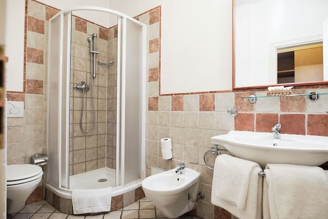 ホテル チボリ プラハ-スタンダード トリプルルーム-6