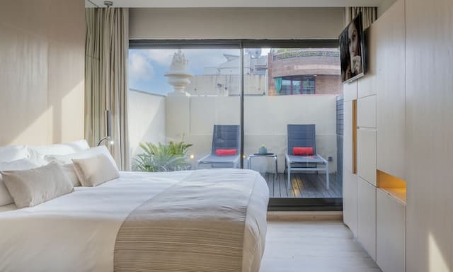 Cram Hotel-Executive With Terrace-1