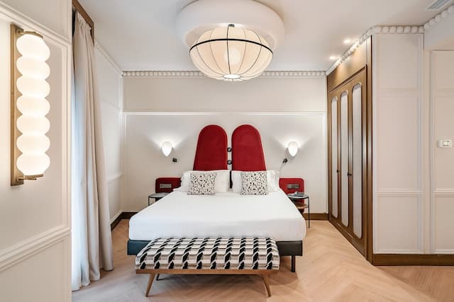 Hotel Vincci Soho-Deluxe Room-13