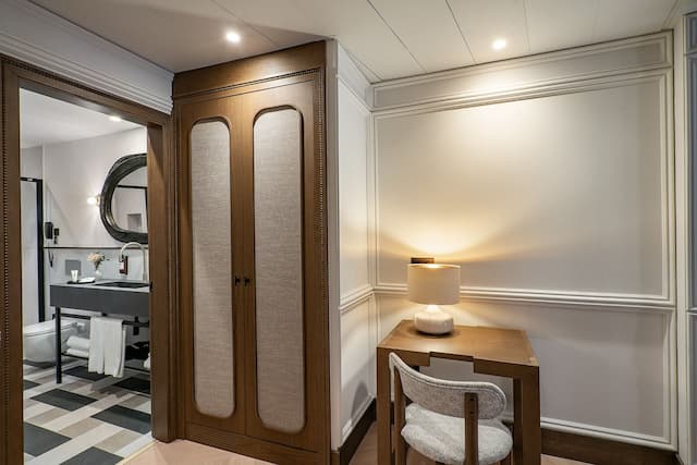 Hotel Vincci Soho-Superior room patio view-7