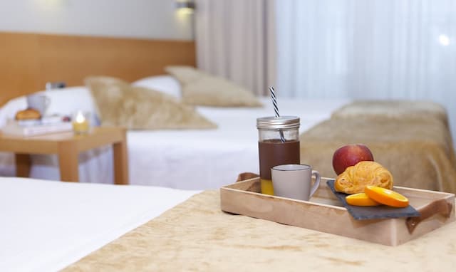 維多利亞四號飯店-都會三人房-8