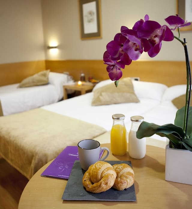 維多利亞四號飯店-都會三人房-5