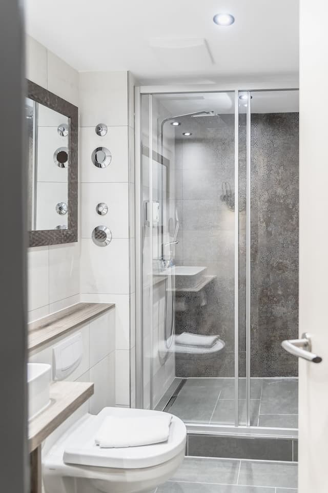 ホテルデマス ウンターハッヒング-プレミアム  トリプルルーム-11