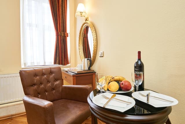 Amber Hotel - Special Class-Superior Triple Room-5