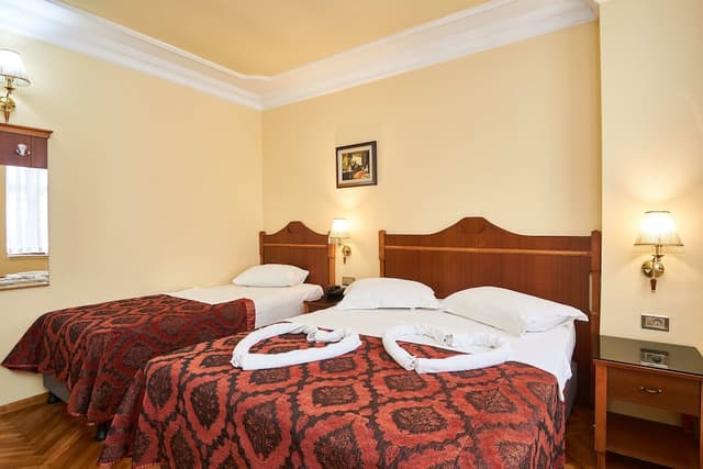 Amber Hotel - Special Class-Superior Triple Room-4